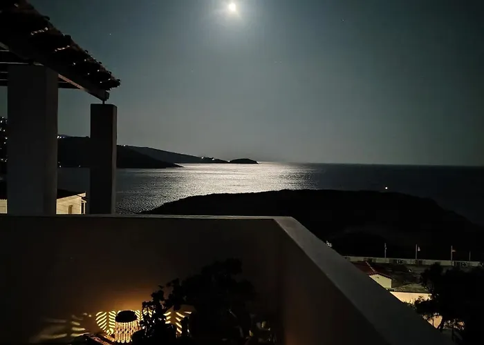 Cycladic Horizon Island By Hostandros Nyaraló Bací