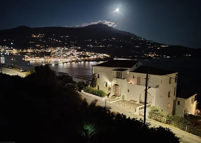 Nyaraló Cycladic Horizon Island By Hostandros