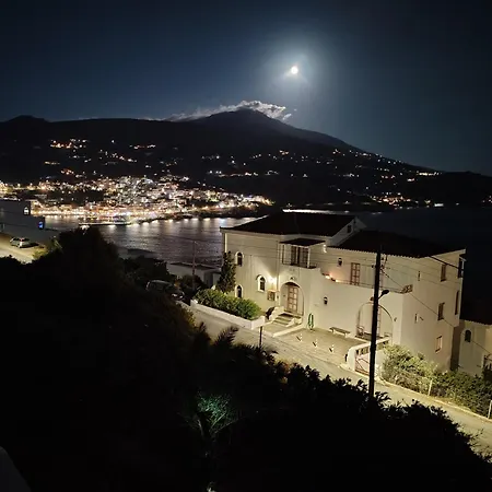 펜션 Cycladic Horizon Island By Hostandros