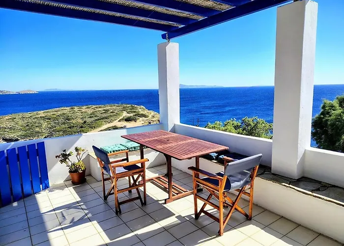 別荘 Cycladic Horizon Island By Hostandros *